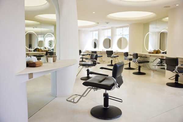 Why Good Lighting Is Important in Hair Salons?
